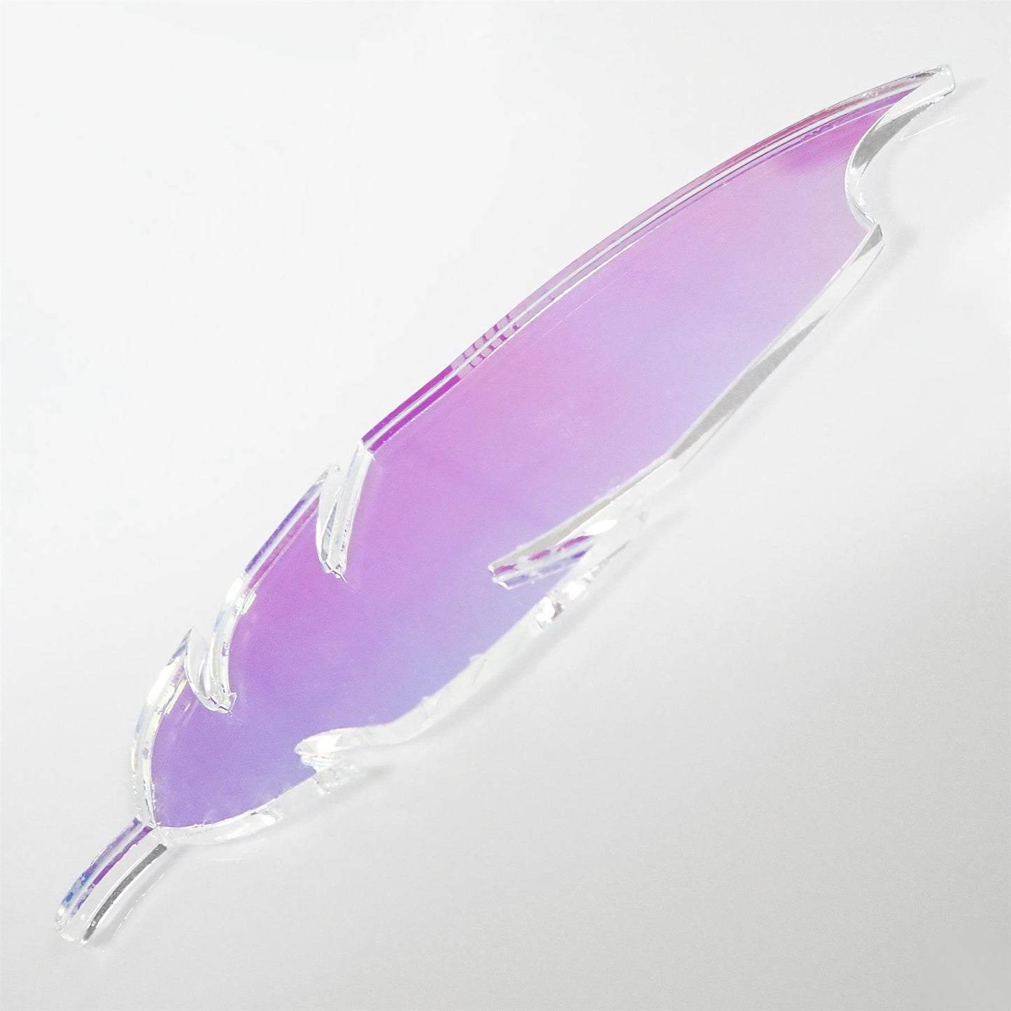 [R&F] Clear Rainbow Celluloid Laminate Acrylic Feather Decorations, 100mm (Style 9) (Pack of 4)