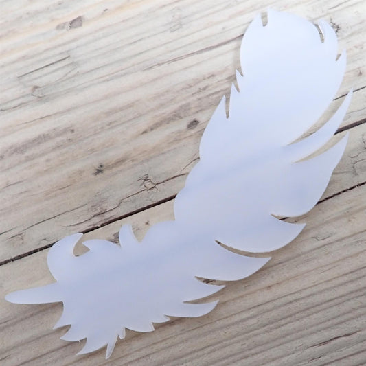 [R&F] Polar White Cast Acrylic Feather Decorations, 100mm (Style 5) (Pack of 3)