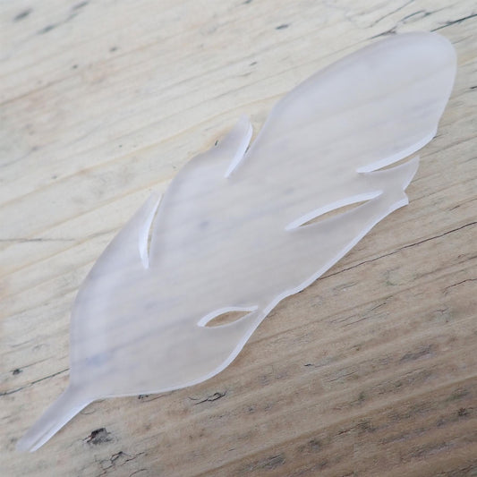 [R&F] Frosted Cast Acrylic Feather Decorations, 100mm (Style 3) (Pack of 4)