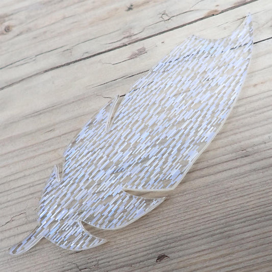 [R&F] Confetti White Acrylic Feather Decorations, 100mm (Style 9) (Pack of 4)